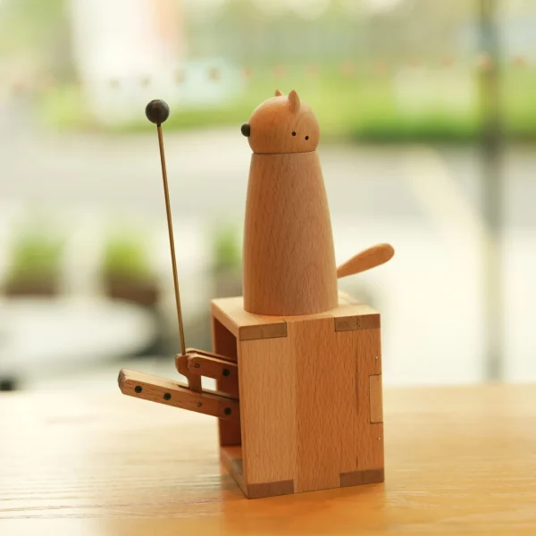 主图4 Cute Interactive Wooden Cat Automaton